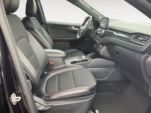 Used 2025 Ford Escape ST-Line image 15