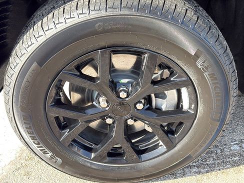 New 2026 Jeep Grand Cherokee L 4WD image 8