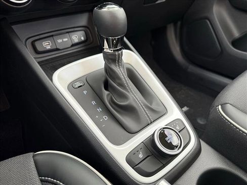 New 2026 Hyundai Venue SEL image 15