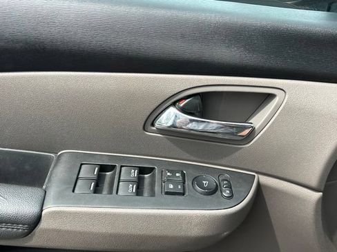 Used 2014 Honda Odyssey EX-L image 10
