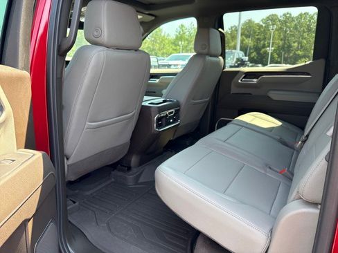 Used 2026 GMC Sierra 1500 SLT w/ SLT Premium Plus Package AWD/4WD image 17