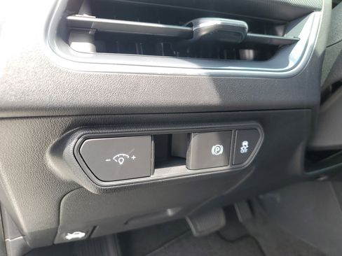 New 2025 Kia K4 EX image 19