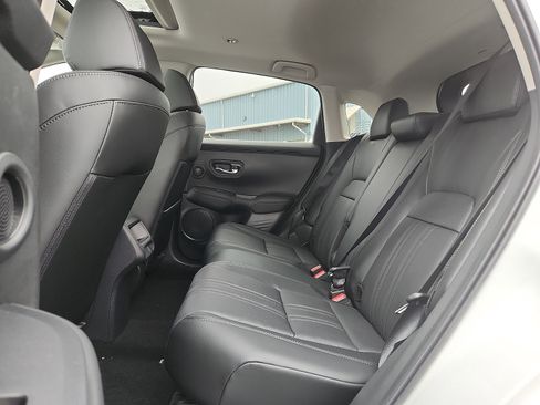 New 2026 Honda HR-V EX-L image 6