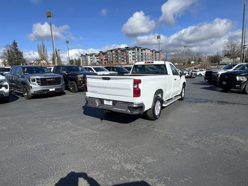 Used 2025 Chevrolet Silverado 1500 W/T image 6