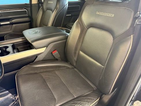 Used 2019 RAM 1500 Laramie image 17