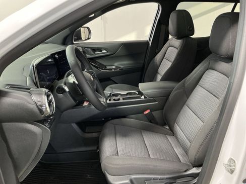 New 2026 Chevrolet Equinox LT w/ Safety and Technology Package image 21