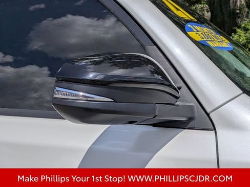Used 2021 Toyota 4Runner Nightshade AWD/4WD image 11