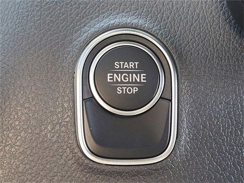 Used 2025 Mercedes-Benz Sprinter 2500 image 20