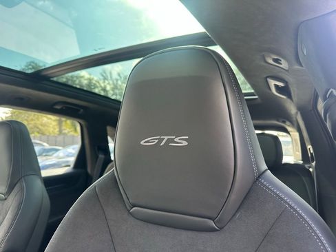 Certified 2025 Porsche Cayenne GTS image 25