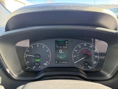 Certified 2025 Toyota Corolla Cross SE image 9