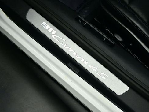 Used 2020 Porsche 911 Carrera 4S AWD/4WD image 44