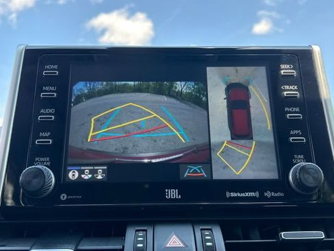 Used 2021 Toyota RAV4 Limited AWD/4WD image 20