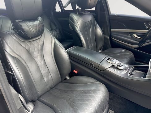 Used 2015 Mercedes-Benz S 550 4MATIC Sedan w/ Sport Package image 28
