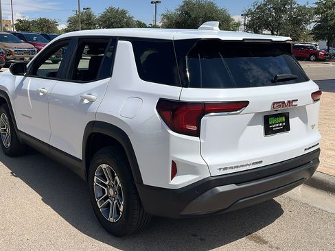 Used 2026 GMC Terrain Elevation AWD/4WD image 6