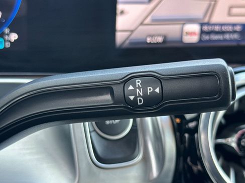 Certified 2024 Mercedes-Benz EQB 300 4MATIC image 16