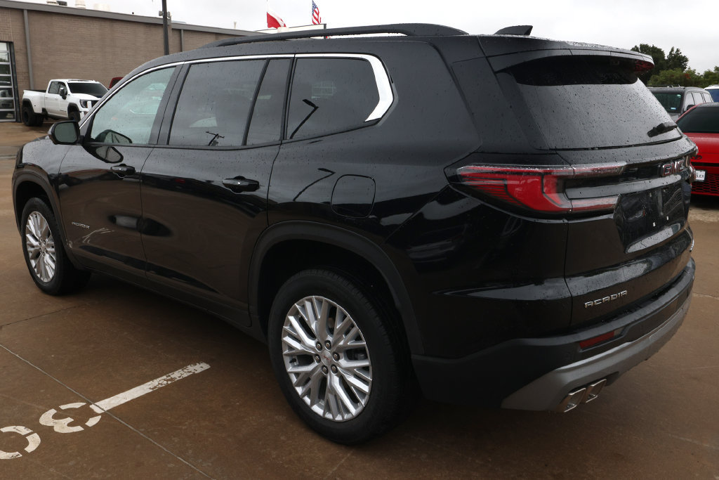 Used 2026 GMC Acadia Elevation w/ Elevation Premium Package FWD image 7