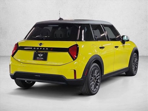 New 2026 MINI Cooper S FWD image 5