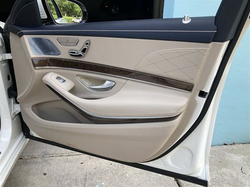Used 2015 Mercedes-Benz S 550 Sedan image 37