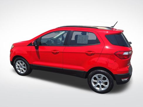 Used 2021 Ford EcoSport SE image 9