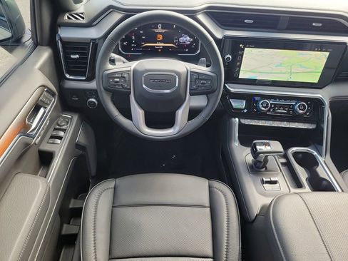New 2026 GMC Sierra 1500 Denali w/ Denali Reserve Package AWD/4WD image 13