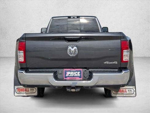 Used 2024 RAM 3500 Tradesman w/ Chrome Appearance Group image 6