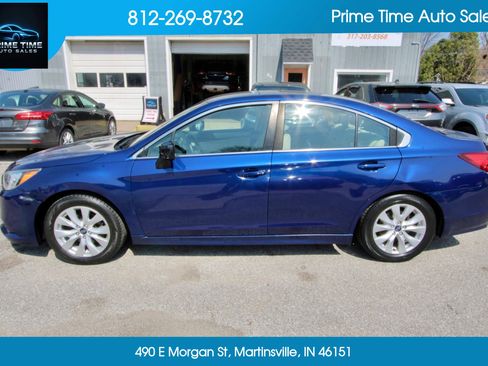 Used 2017 Subaru Legacy 2.5i w/ Alloy Wheel Package image 3