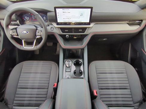 New 2026 Ford Explorer ST-Line w/ ST-Line Street Pack image 15