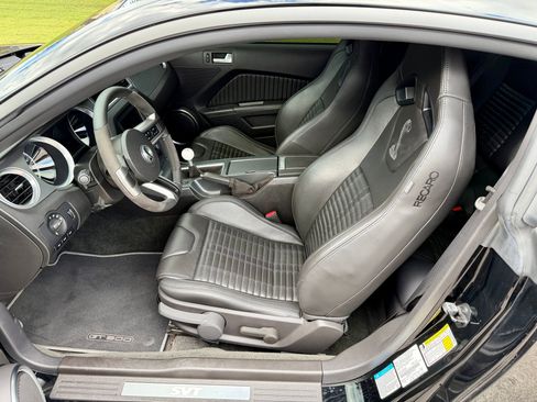 Used 2012 Ford Mustang Shelby GT500 w/ SVT Performance Pkg image 5