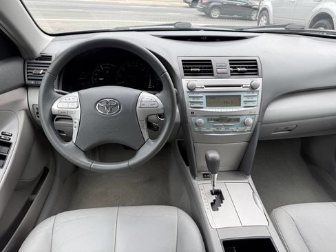 Used 2009 Toyota Camry Hybrid FWD image 17
