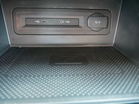 Certified 2022 Volkswagen Atlas SEL AWD/4WD image 30