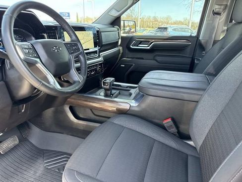 Used 2025 Chevrolet Silverado 1500 RST image 14