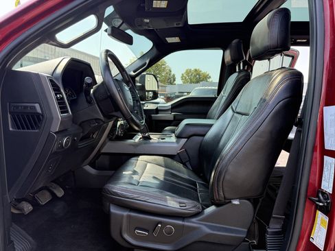 Used 2017 Ford F150 XLT w/ Equipment Group 302A Luxury AWD/4WD image 29