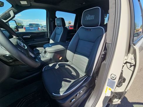 New 2026 GMC Sierra 2500 AT4X w/ AT4X AEV Edition AWD/4WD image 16