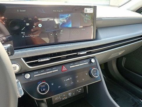 New 2025 Hyundai Sonata SEL image 8