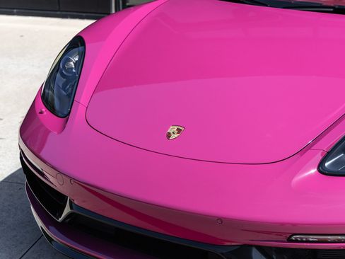 Certified 2024 Porsche 718 Cayman S RWD image 17