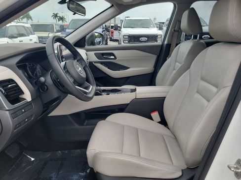Used 2022 Nissan Rogue SL FWD image 23