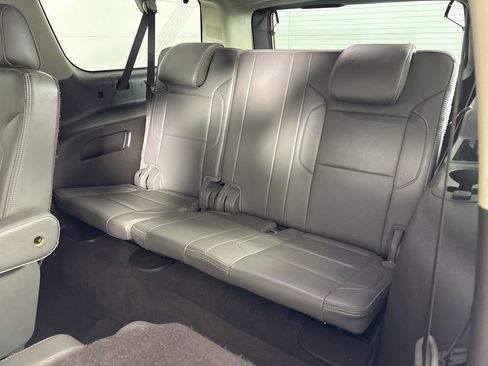 Used 2020 GMC Yukon XL Denali image 34