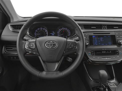 Used 2014 Toyota Avalon Limited FWD image 6
