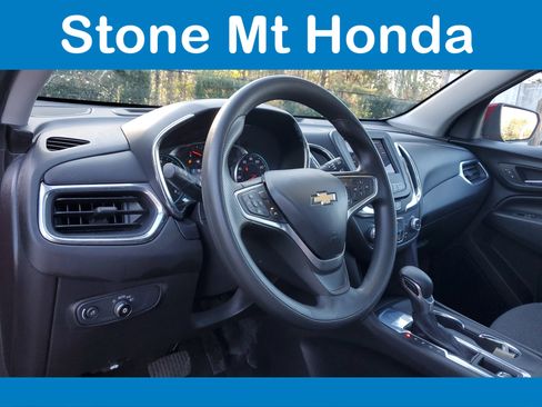 Used 2023 Chevrolet Equinox LT image 15