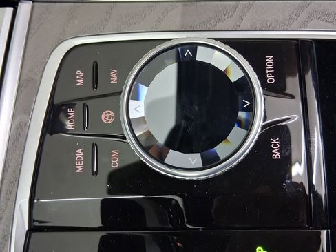 New 2026 BMW 840i Convertible w/ M Sport Professional Package image 28