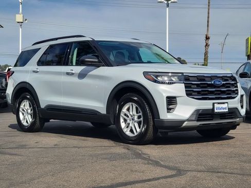 Used 2026 Ford Explorer Active RWD image 32