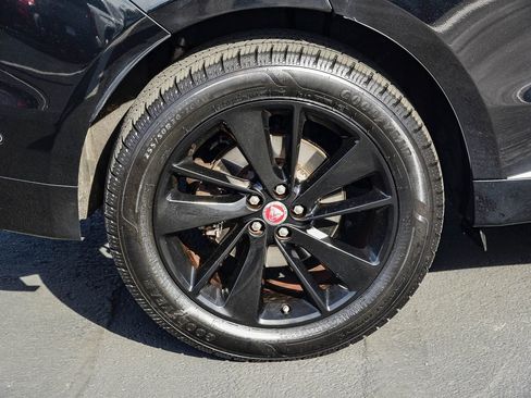 Used 2021 Jaguar F-PACE R-Dynamic S image 8