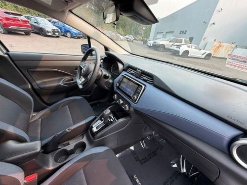 Used 2023 Nissan Versa SV FWD image 20