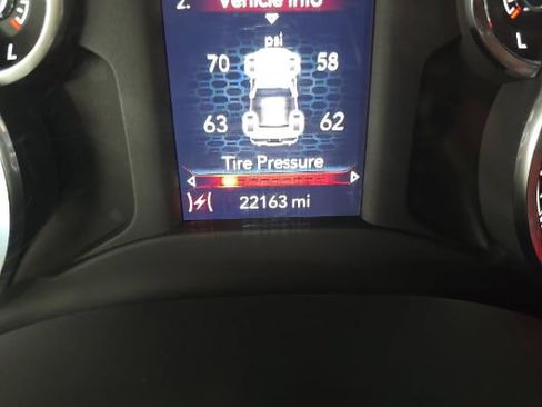 Used 2024 RAM 2500 Big Horn w/ Sport Appearance Package AWD/4WD image 11