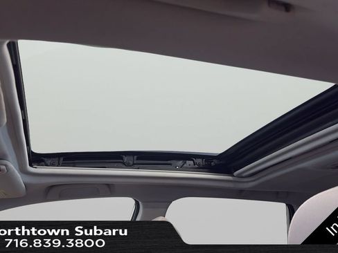 Used 2016 Subaru Forester 2.5i Premium w/ All-Weather Package AWD/4WD image 15