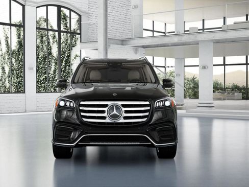 New 2026 Mercedes-Benz GLS 450 4MATIC image 8