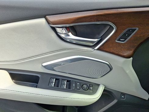 Used 2019 Acura RDX AWD w/ Advance Package image 13