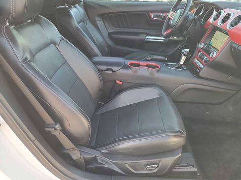 Used 2017 Ford Mustang Premium RWD image 22
