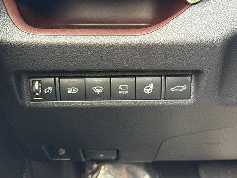 Certified 2020 Toyota RAV4 Limited AWD/4WD image 17