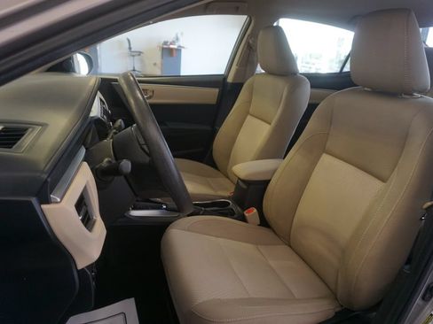 Used 2015 Toyota Corolla LE FWD image 15